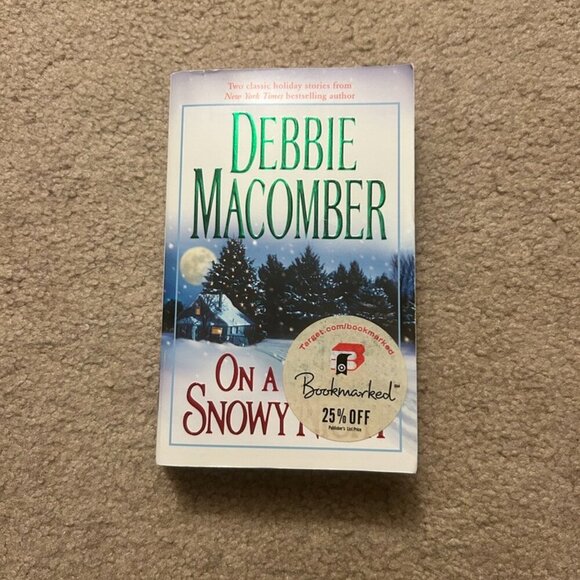 On a snowy night by Debbie MaComber - Picture 1 of 3